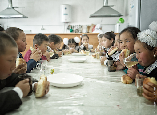 Children in the kindergarten benefitting from the safe water supply in An Oston